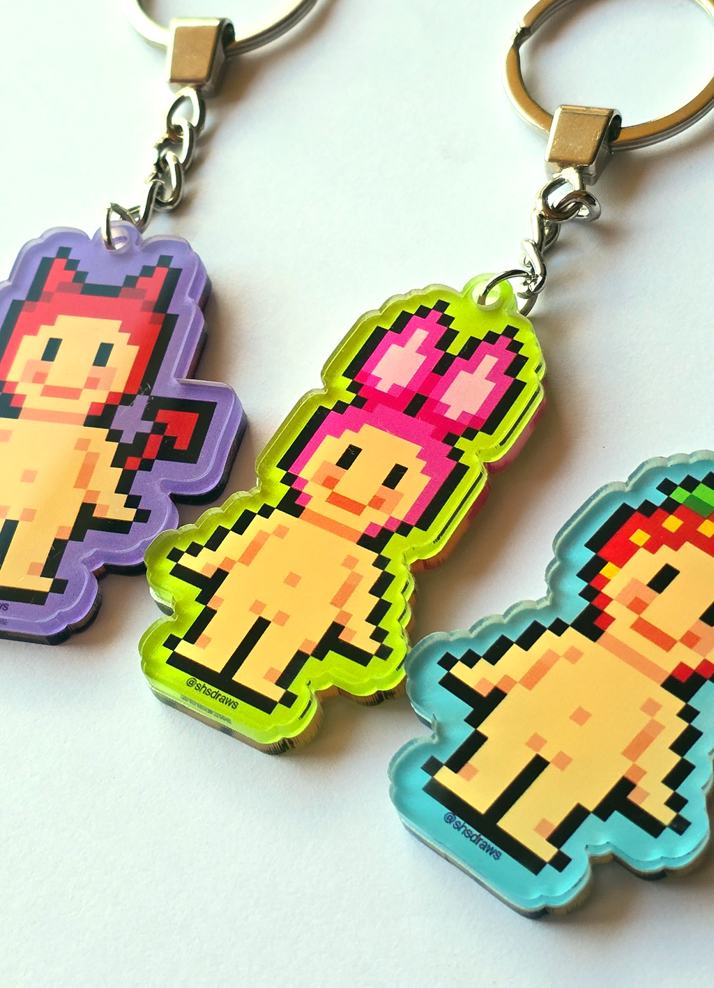 Pixel Sonny Angel Keychain (Strawberry)